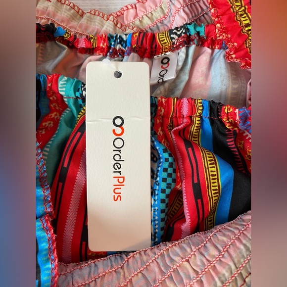 OC Order Plus Dress Women’s Medium Crisis Cross Ruched Top - Picture 3 of 5